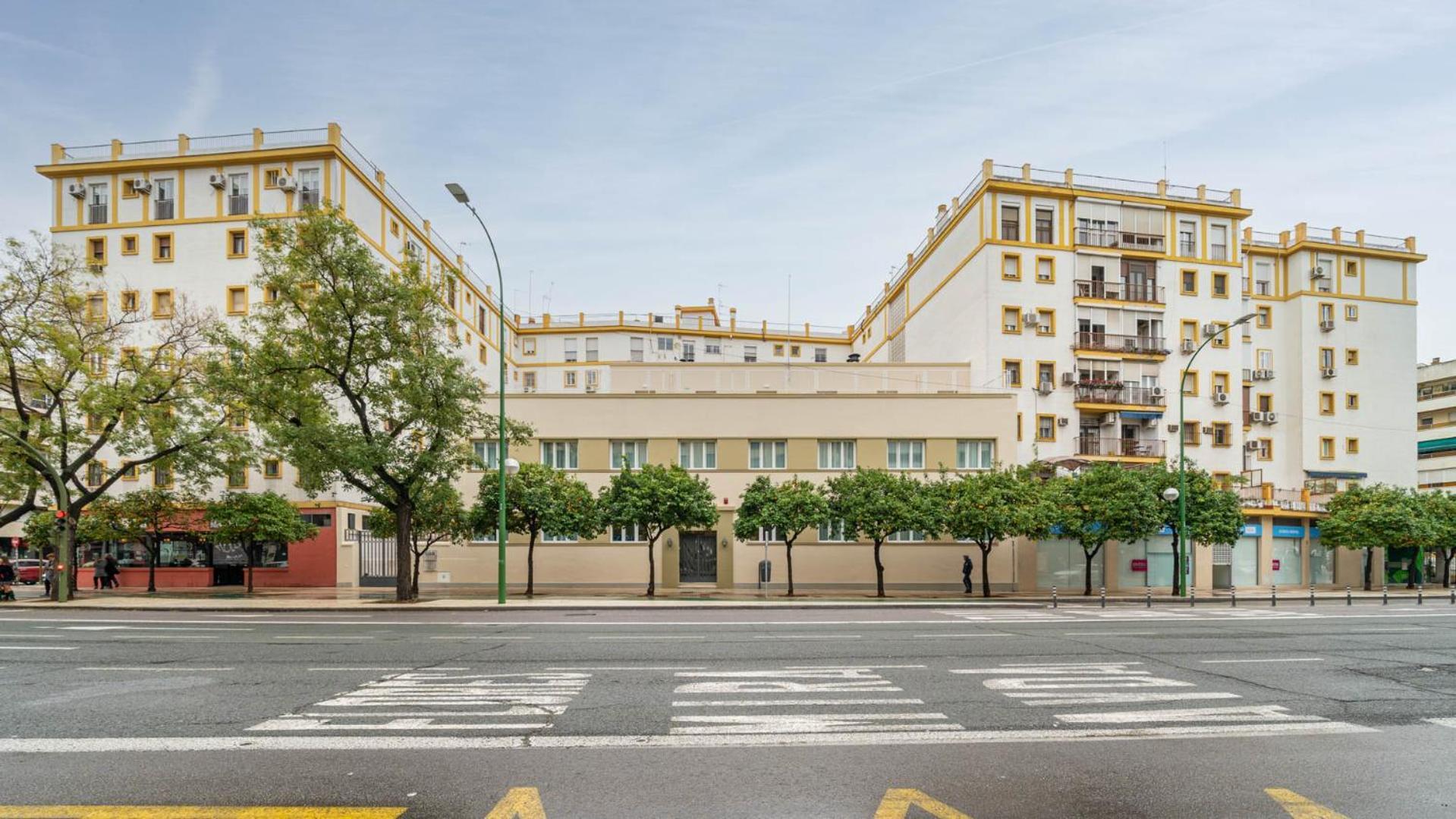Limehome Sevilla Ronda De Capuchinos Eksteriør billede